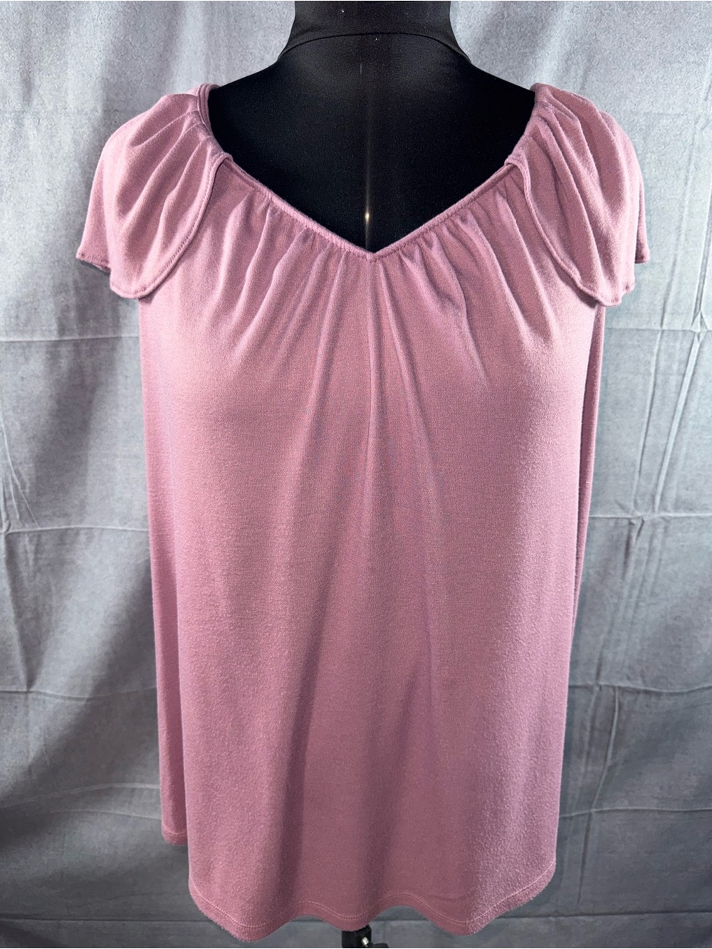 2890-Roaman's Mauve Pink V-Neck Short Sleeve Top